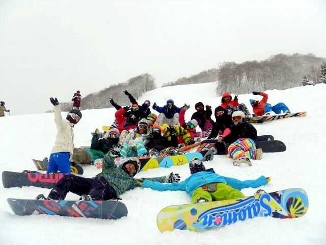 15754878_1546523308_164large